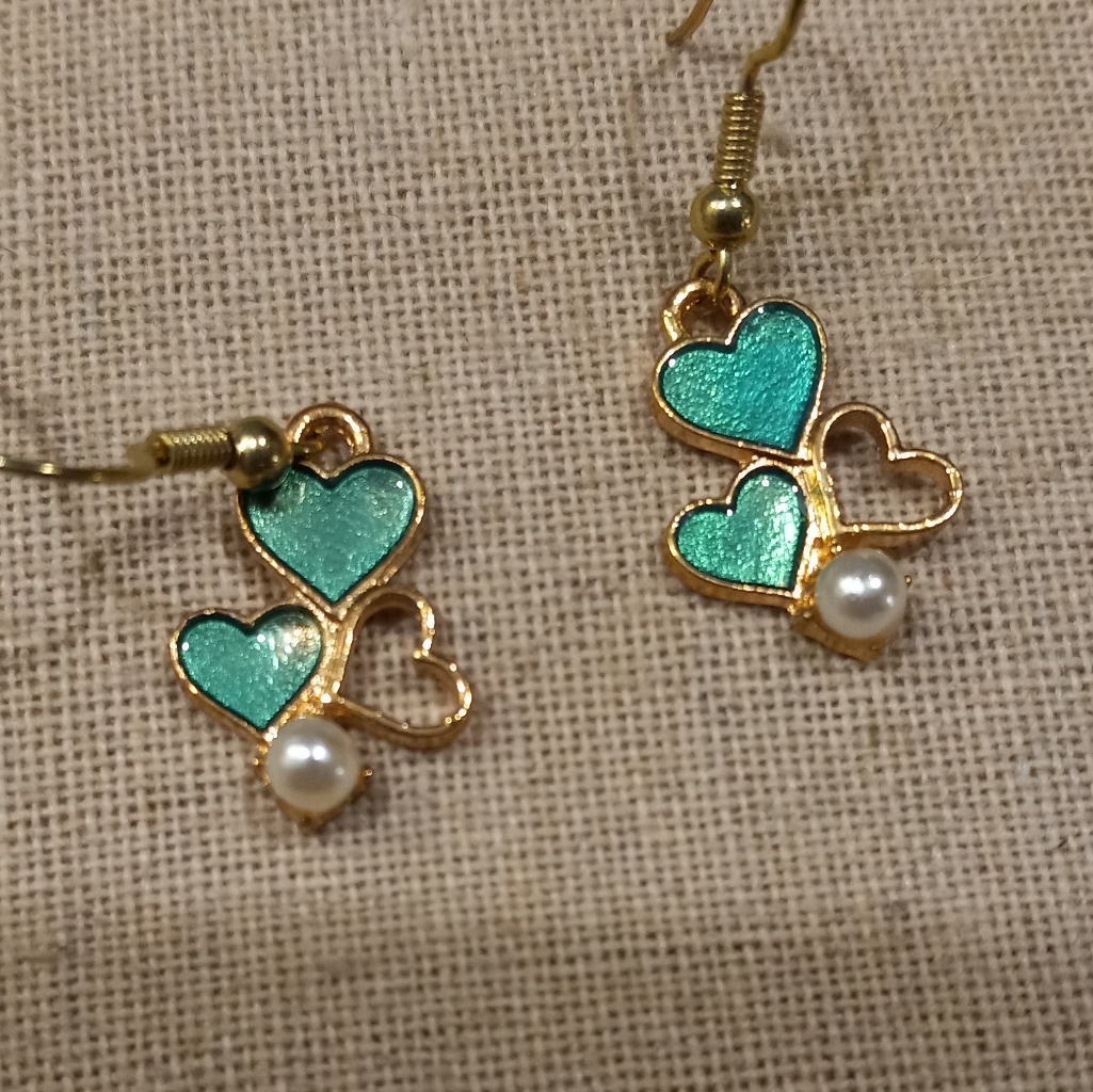 $6 Clearance Earrings Deal